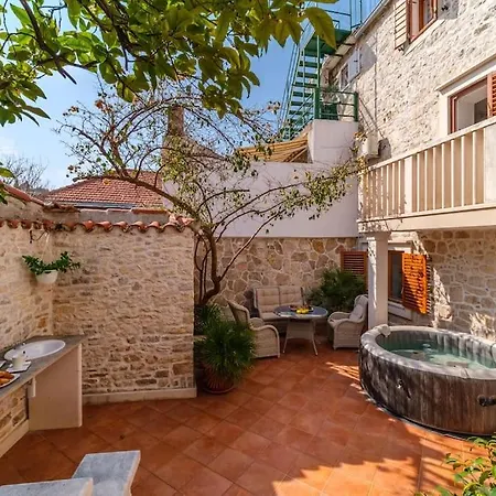 Vikendica Cozy Mediterranean House
